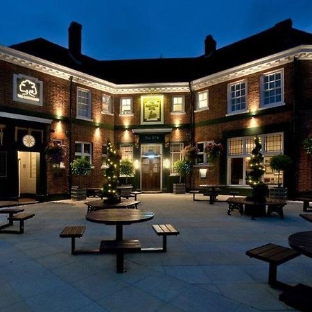 The Greenwood Hotel - Wetherspoon Northolt  Esterno foto
